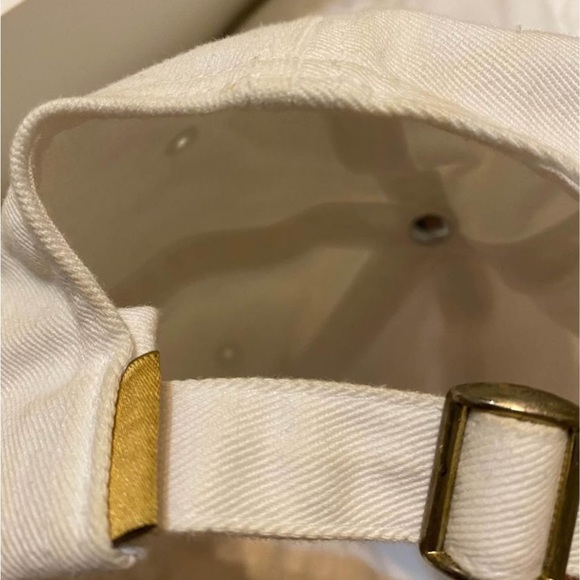 OVO white hat - Picture 5 of 5